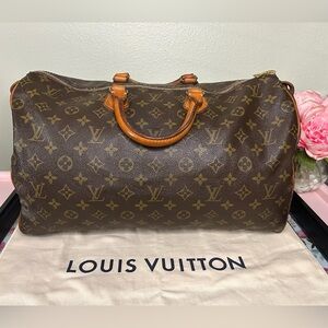 Authentic Louis Vuitton Speed 40 Monogram- Don’t Miss Out.